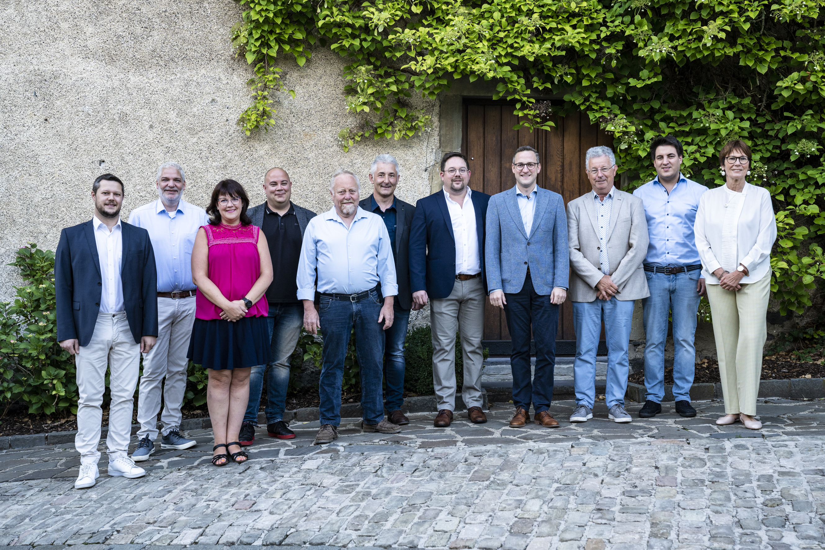 v. l. n. r. : Jules Clement, Georges Oestreicher, Tina Koch, Paul Bisenius, Erny Kremer, Patrick Reiff, Georges Glod, Georges Keipes, Emile Eicher, Michel Lemaire, Betsy Aschman